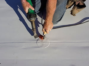 Professional Roof Service1